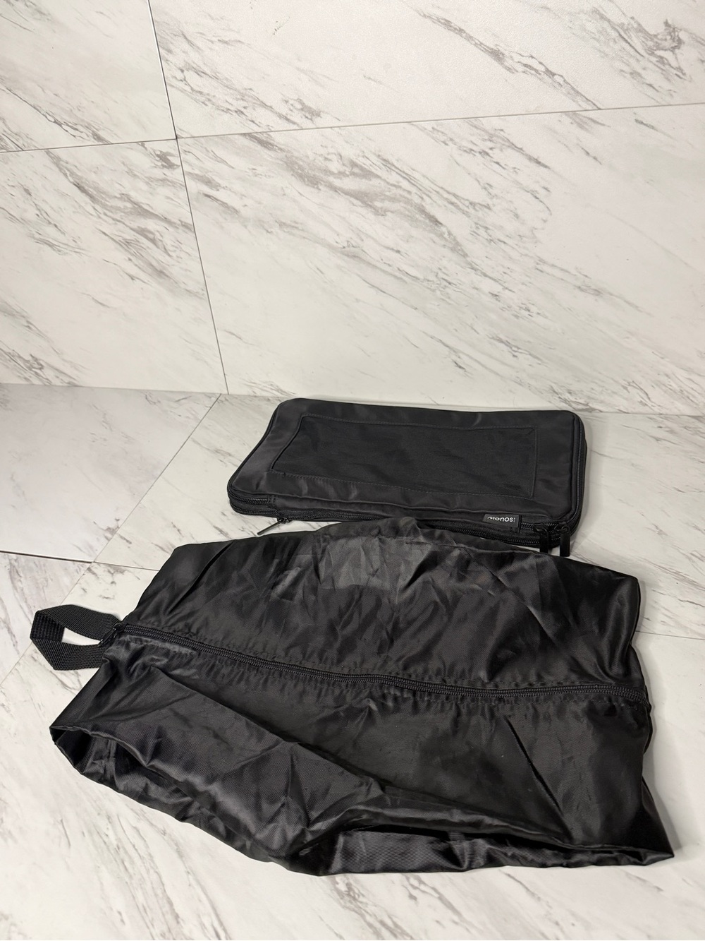 LIKE NEW Monos Compressible Packing Cube + YAMIU Shoe Bag Travel Accessory Bundl